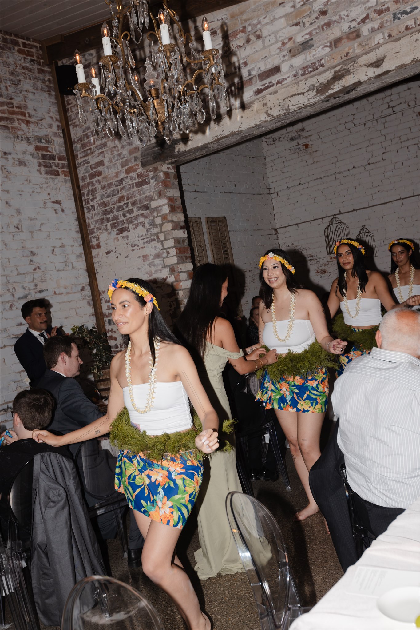 traditional Kiribati dance and Polynesian Dance