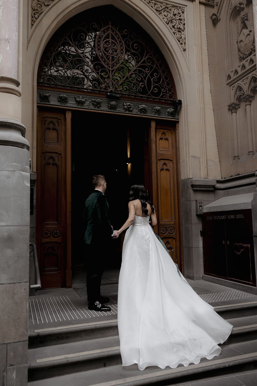 Melbourne wedding photographer – editorial wedding reception at George Ballroom