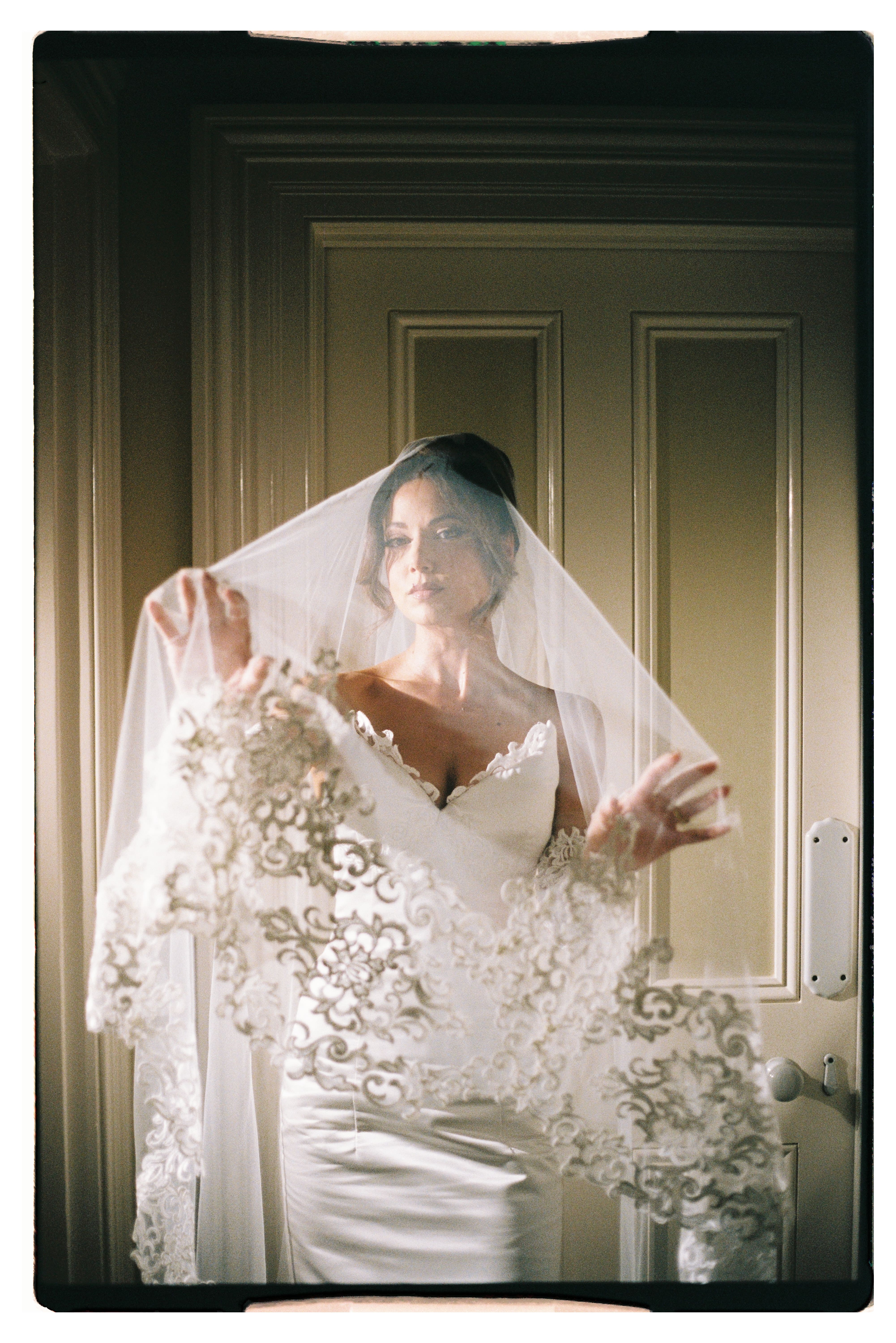 Editorial film wedding photos