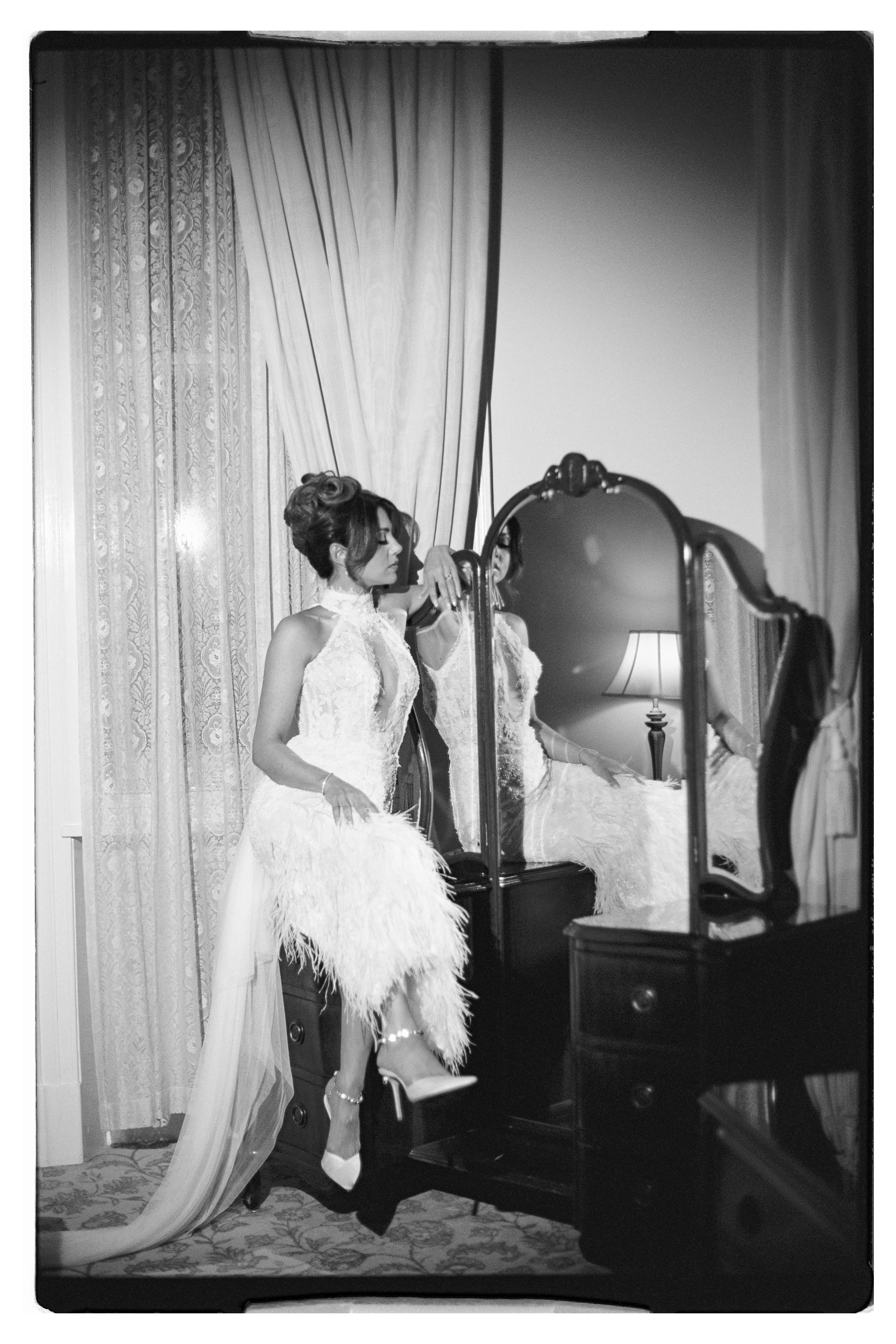 Editorial film wedding photos